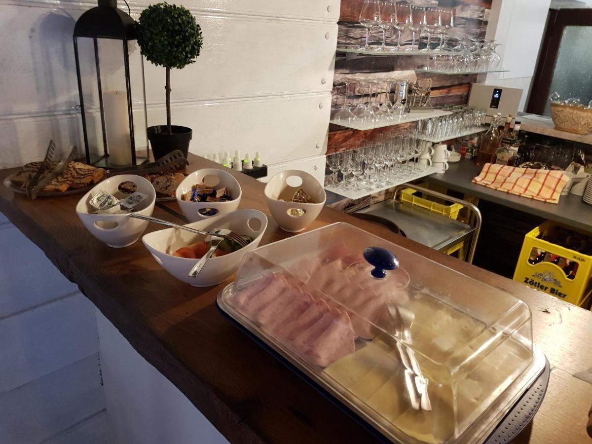 Pension - Restaurant Jaegerwinkl 雷滕贝格 外观 照片